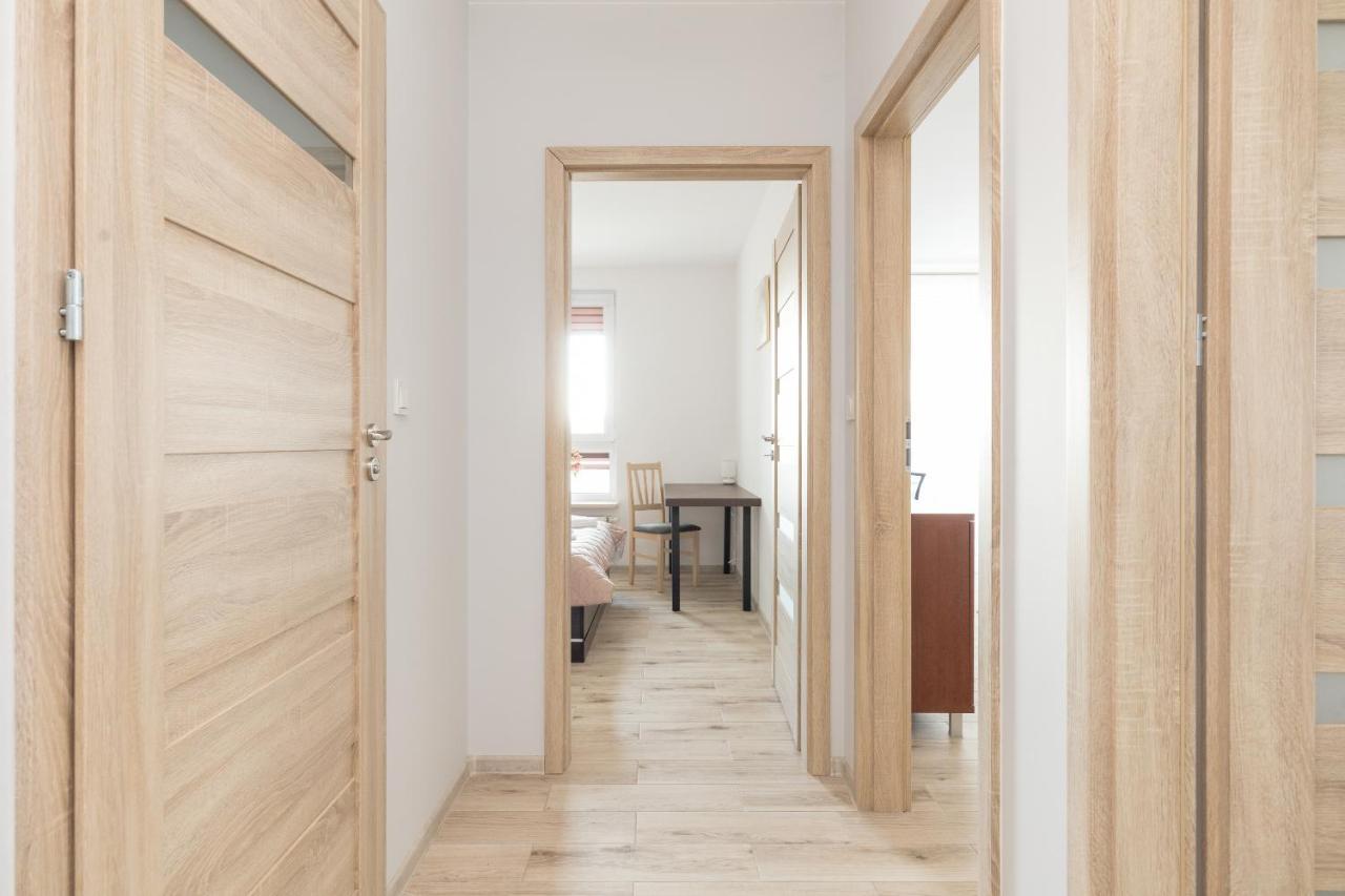 Metro Targowek Homely Apartment Varsó Kültér fotó
